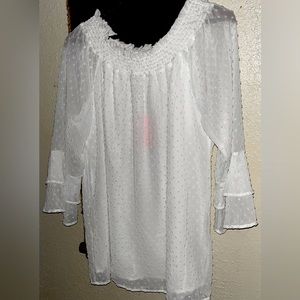 New BellSleeve, on or off shoulders , shear sleeves blouse!😍